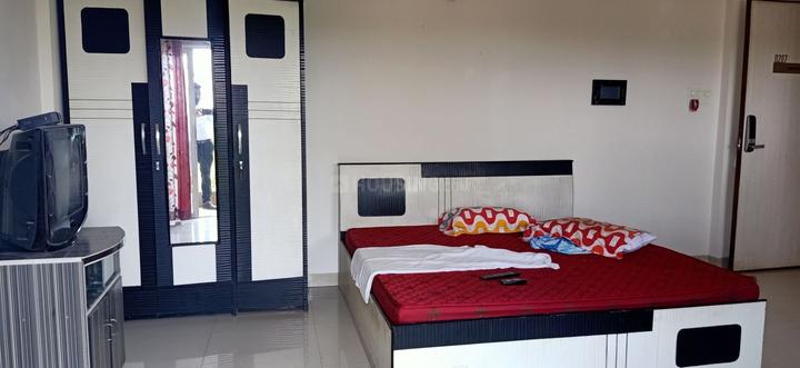 Amanora Towers 23 25 Main Image 1