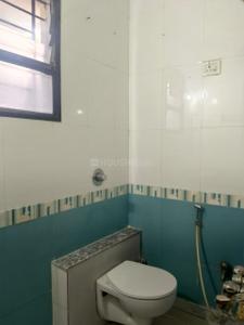 Bathroom Image of 1600 Sq.ft 3 BHK Apartment / Flat for rent in Gokulpeth Nagpur for Rs. 30000
