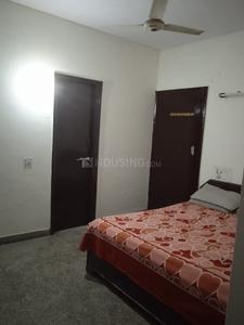 Bedroom Image of 1500 Sq.ft 3 BHK Apartment / Flat for sale in Madhur Apartment, Paschim Vihar New Delhi for Rs. 16500000