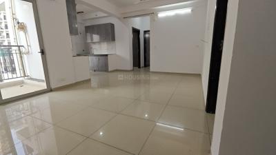 Living Room Image of 950 Sq.ft 3 BHK Apartment / Flat for sale in Gulshan Bellina, Noida Extension Greater Noida for Rs. 15100000