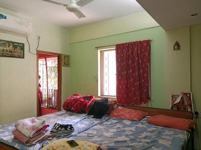 Bedroom Image of 1300 Sq.ft 3 BHK Apartment / Flat for sale in Metro Tower, New Alipore Kolkata for Rs. 7200000