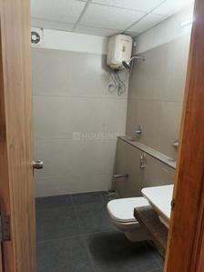 Bathroom Image of 2000 Sq.ft 3 BHK Apartment / Flat for sale in Shilp Shaligram, Vastrapur Ahmedabad for Rs. 21500000