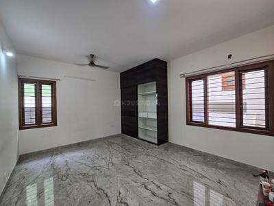Bedroom Image of 2200 Sq.ft 3 BHK Builder Floor for rent in Central Excise Layout, Sanjaynagar Bengaluru for Rs. 80000