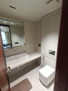 Bathroom Image of 2400 Sq.ft 3 BHK Apartment / Flat for rent in Civil Lines Jaipur for Rs. 75000