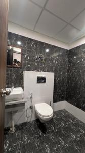 Bathroom Image of 927 Sq.ft 2 BHK Apartment / Flat for rent in Ruchira Sapphire Smart Homes, Mahurali Ghaziabad for Rs. 18000