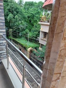 Balcony Image of 674 Sq.ft 2 BHK Apartment / Flat for rent in Behala Chowrasta Kolkata for Rs. 15000