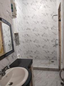 Image of 800 Sq.ft 2 BHK Apartment / Flat for sale in Kanchanchanga Apartments, Patparganj, New Delhi for Rs. 13000000
