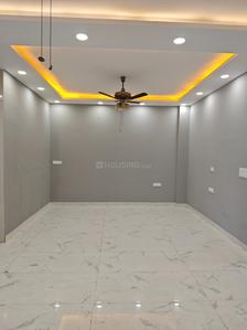 Living Room Image of 2200 Sq.ft 3 BHK Builder Floor for rent in Sector 122 Noida for Rs. 50000