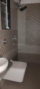 Bathroom Image of 800 Sq.ft 2 BHK Apartment / Flat for sale in Chembur Mumbai for Rs. 18500000