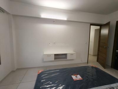 Bedroom Image of 2334 Sq.ft 3 BHK Apartment / Flat for rent in Shivalik Green View, Shantigram Ahmedabad for Rs. 80000