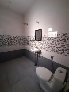 Bathroom Image of 800 Sq.ft 1 BHK Builder Floor for rent in Sector 46 Gurgaon for Rs. 22500