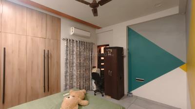 Bedroom Image of 1350 Sq.ft 3 BHK Penthouse for rent in Priyanka Green Emerald, New Alkapuri Vadodara for Rs. 35000