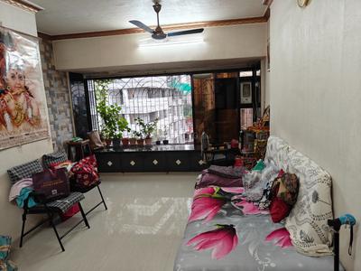 Hall Image of 450 Sq.ft 1 BHK Apartment / Flat for sale in Kandivali West Mumbai for Rs. 9000000