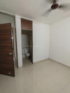Bedroom Image of 1000 Sq.ft 3 BHK Apartment / Flat for rent in Sushrut Saujanya, Amraiwadi Ahmedabad for Rs. 22500