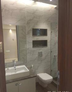 Bathroom Image of 750 Sq.ft 2 BHK Builder Floor for sale in DGQA Officers Residential Complex, Patel Nagar New Delhi for Rs. 5500000