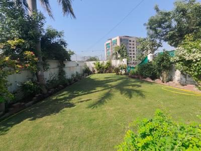Image of 4050 Sq.ft 5 BHK Villa for sale in Ambawadi, Ahmedabad for Rs. 85000000