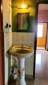 Bathroom Image of 960 Sq.ft 2 BHK Apartment / Flat for rent in Dum Dum Cantonment Kolkata for Rs. 10000
