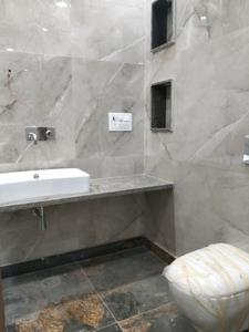 Bedroom Three Image of 1500 Sq.ft 3 BHK Builder Floor for sale in Mukherjee Nagar New Delhi for Rs. 23000000