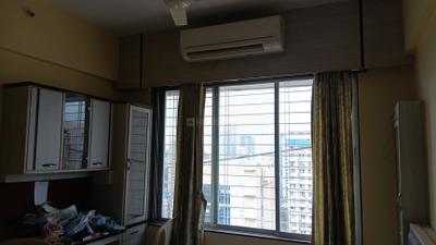 Bedroom Image of 650 Sq.ft 2 BHK Apartment / Flat for rent in Borivali West Mumbai for Rs. 70000