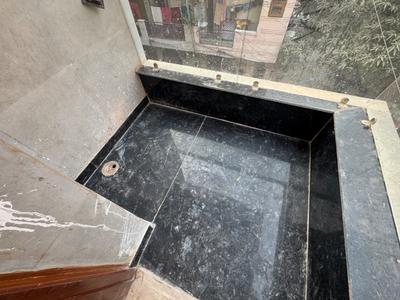 Balcony Image of 1350 Sq.ft 4 BHK Builder Floor for sale in Sector 6 Rohini New Delhi for Rs. 18500000