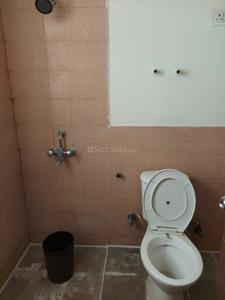 Bathroom Image of 1293 Sq.ft 3 BHK Apartment / Flat for rent in Jaypee Aman, Sector 151 Noida for Rs. 27000