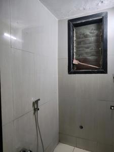 Common Bathroom Image of 700 Sq.ft 2 BHK Apartment / Flat for rent in Raunak Unnathi Greens, Kasarvadavali Thane for Rs. 17700