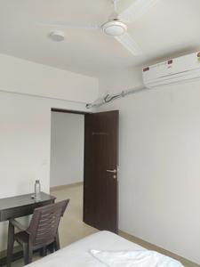 Bedroom Image of 820 Sq.ft 2 BHK Apartment / Flat for sale in Mahindra Alcove, Powai Mumbai for Rs. 21500000