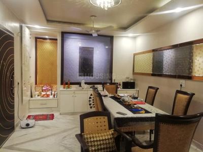 Hall Image of 1250 Sq.ft 3 BHK Apartment / Flat for sale in Sangam Apartment, Paschim Vihar New Delhi for Rs. 14100000