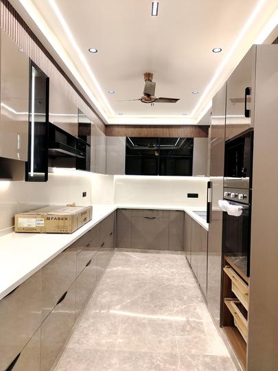 Silver Leaf Society Main Image 1