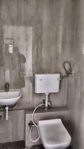 Bathroom Image of 800 Sq.ft 2 BHK Apartment / Flat for rent in Grace Hussaini Park, Sewri Mumbai for Rs. 65000