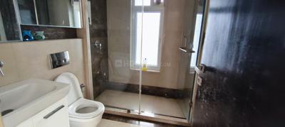 Image of 2200 Sq.ft 3 BHK Apartment / Flat for sale in Darvesh Royale, Bandra West, Mumbai for Rs. 125000000