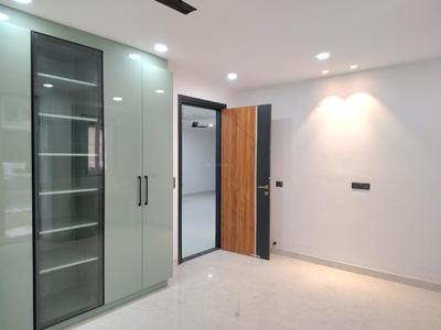 Bedroom Image of 3450 Sq.ft 4 BHK Apartment / Flat for sale in Arenaa Heights, Sector 104 Noida for Rs. 21100000