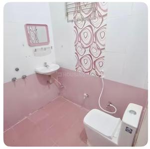 Bathroom Image of 1100 Sq.ft 1.5 BHK Independent House for rent in Gupteshwar Jabalpur for Rs. 12000