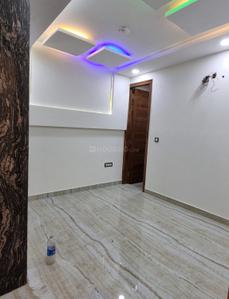 Bedroom Image of 720 Sq.ft 2 BHK Builder Floor for sale in Mukherjee Nagar New Delhi for Rs. 8000000