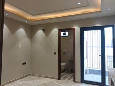 Bedroom Image of 1980 Sq.ft 3 BHK Builder Floor for sale in Mansarover Garden New Delhi for Rs. 38000000