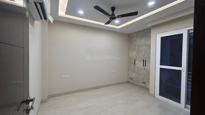 Bedroom Image of 2200 Sq.ft 3 BHK Builder Floor for rent in Palam Vihar Gurgaon for Rs. 53000