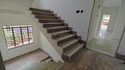 Staircase Image of 785 Sq.ft 2 BHK Apartment / Flat for sale in Keshtopur Kolkata for Rs. 3100000