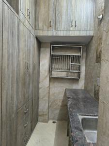 Kitchen Image of 720 Sq.ft 2 BHK Builder Floor for rent in Mukherjee Nagar New Delhi for Rs. 30000