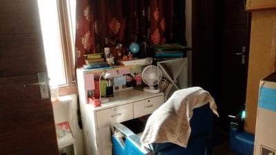 Bedroom Image of 720 Sq.ft 3 BHK Apartment / Flat for sale in Uttam Nagar New Delhi for Rs. 5000000