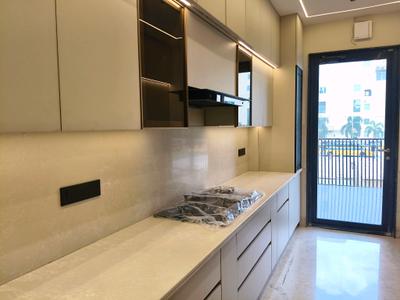 Kitchen Image of 2160 Sq.ft 3 BHK Builder Floor for sale in South City Floors 1, Sector 41 Gurgaon for Rs. 32900000