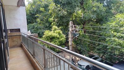 Balcony Image of 2000 Sq.ft 3 BHK Builder Floor for rent in Greater Kailash I New Delhi for Rs. 140000