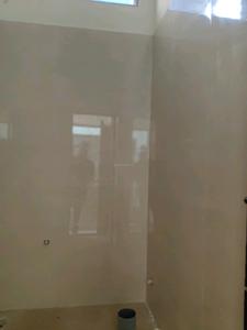 Common Bathroom Image of 879 Sq.ft 2 BHK Apartment / Flat for sale in Anakaputhur Chennai for Rs. 5700000