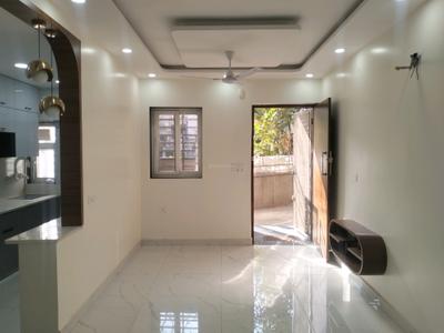 Living Room Image of 1100 Sq.ft 3 BHK Apartment / Flat for sale in Vikaspuri New Delhi for Rs. 15500000