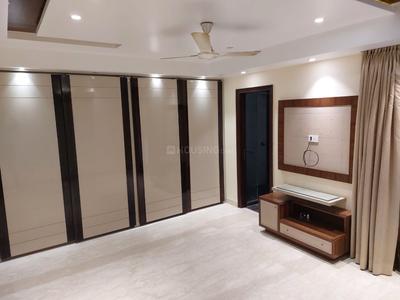 Bedroom Image of 2250 Sq.ft 4 BHK Builder Floor for sale in AGCR Enclave New Delhi for Rs. 47500000