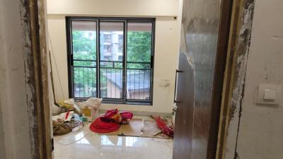 Living Room Image of 675 Sq.ft 1.5 BHK Apartment / Flat for sale in Dahisar West Mumbai for Rs. 11000000