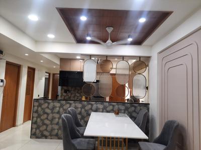 Hall Image of 2300 Sq.ft 3 BHK Apartment / Flat for rent in Indraprasth Greens, Shyamal Ahmedabad for Rs. 75000