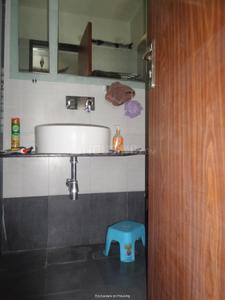 Bathroom Image of 1500 Sq.ft 3 BHK Apartment / Flat for sale in Viva Viva Hallmark, Bavdhan Pune for Rs. 17500000