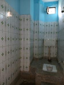 Common Bathroom One Image of 1000 Sq.ft 3 BHK Independent House for sale in Sector 3A Gurgaon for Rs. 12500000