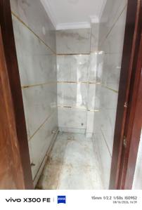 Image of 900 Sq.ft 3 BHK Builder Floor for sale in Govindpuri, New Delhi for Rs. 7000000