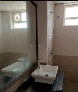 Bathroom Image of 1650 Sq.ft 3 BHK Apartment / Flat for rent in HPGK Paalm Paradise Phase III, Sahara Estate Gorakhpur for Rs. 21000
